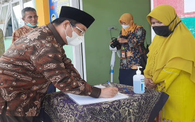 Kunjungan Kerja Kakanwil Kemenag Riau